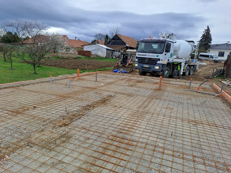 Realizácia rodinného domu a stavebných prác ZVALSTAV 3