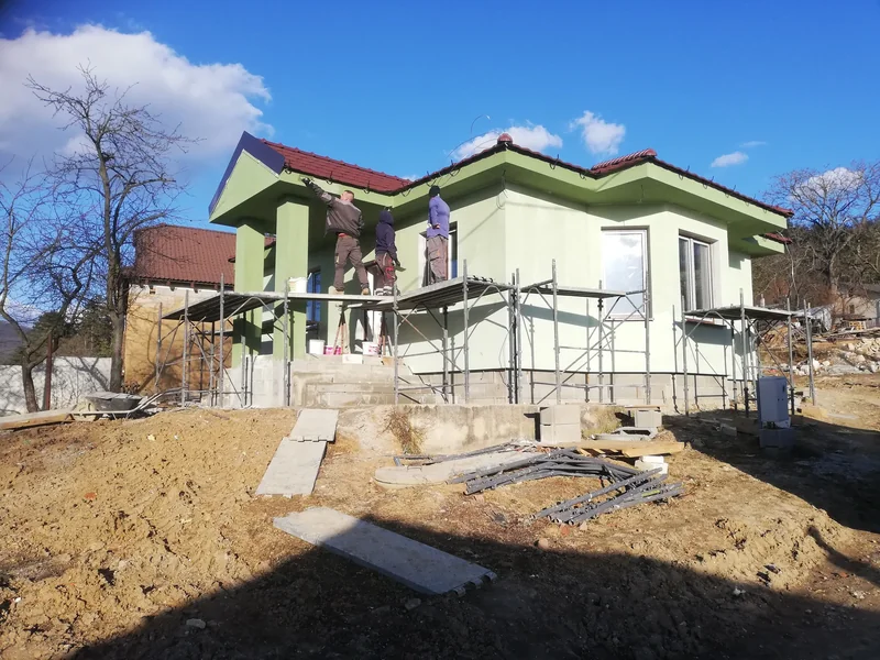 Realizácia rodinného domu a stavebných prác ZVALSTAV 21