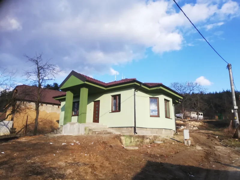 Realizácia rodinného domu a stavebných prác ZVALSTAV 22