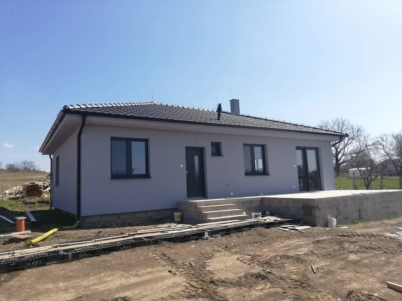 Realizácia rodinného domu a stavebných prác ZVALSTAV 23